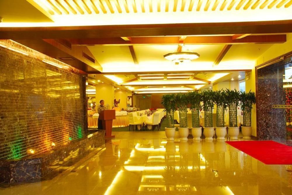 Vienna Hotel Guangzhou Shaheding Metro Station Kültér fotó